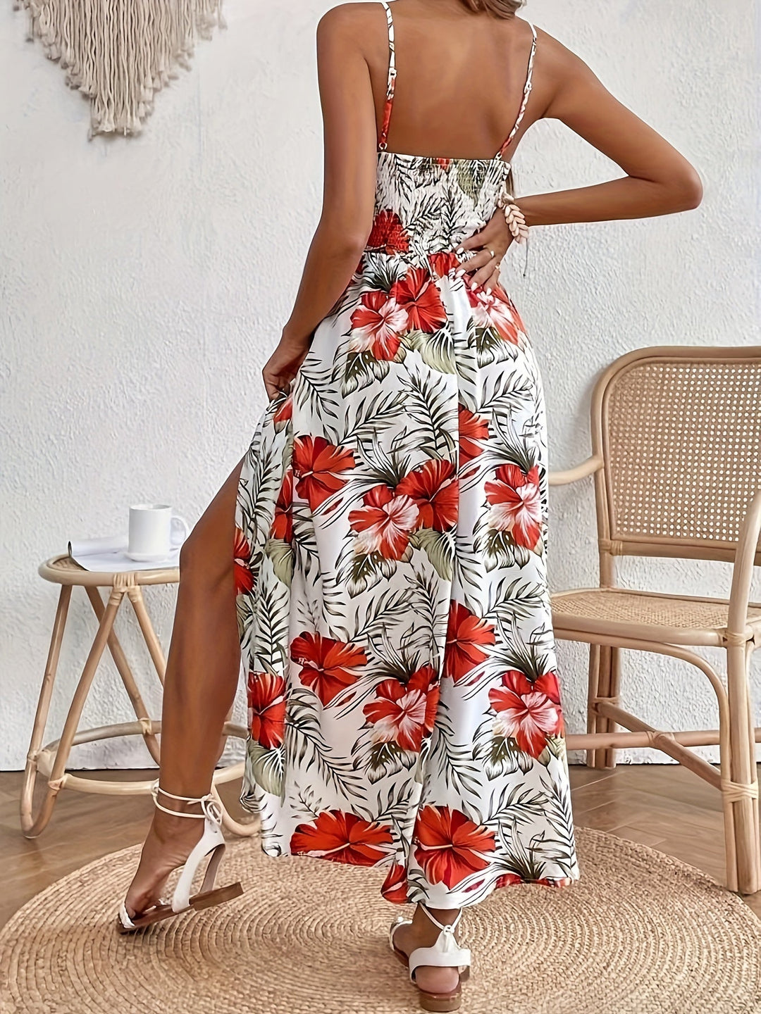 Lorelei - Elegant Floral Dress