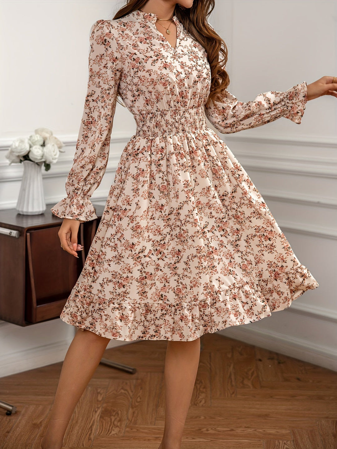 Kallie - Elegant Floral Dress